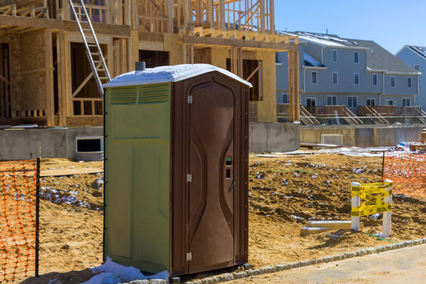 Best Portable toilet rental cost  in Elmwood, IL
